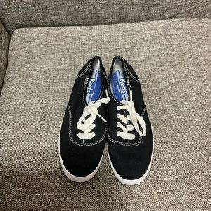 Keds sz 5.5